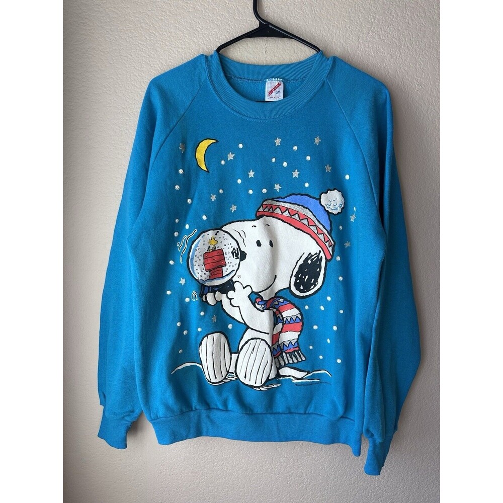 Vintage United Feature Syndicate Winter Snoopy Peanuts Blue Sweatshirt Size L